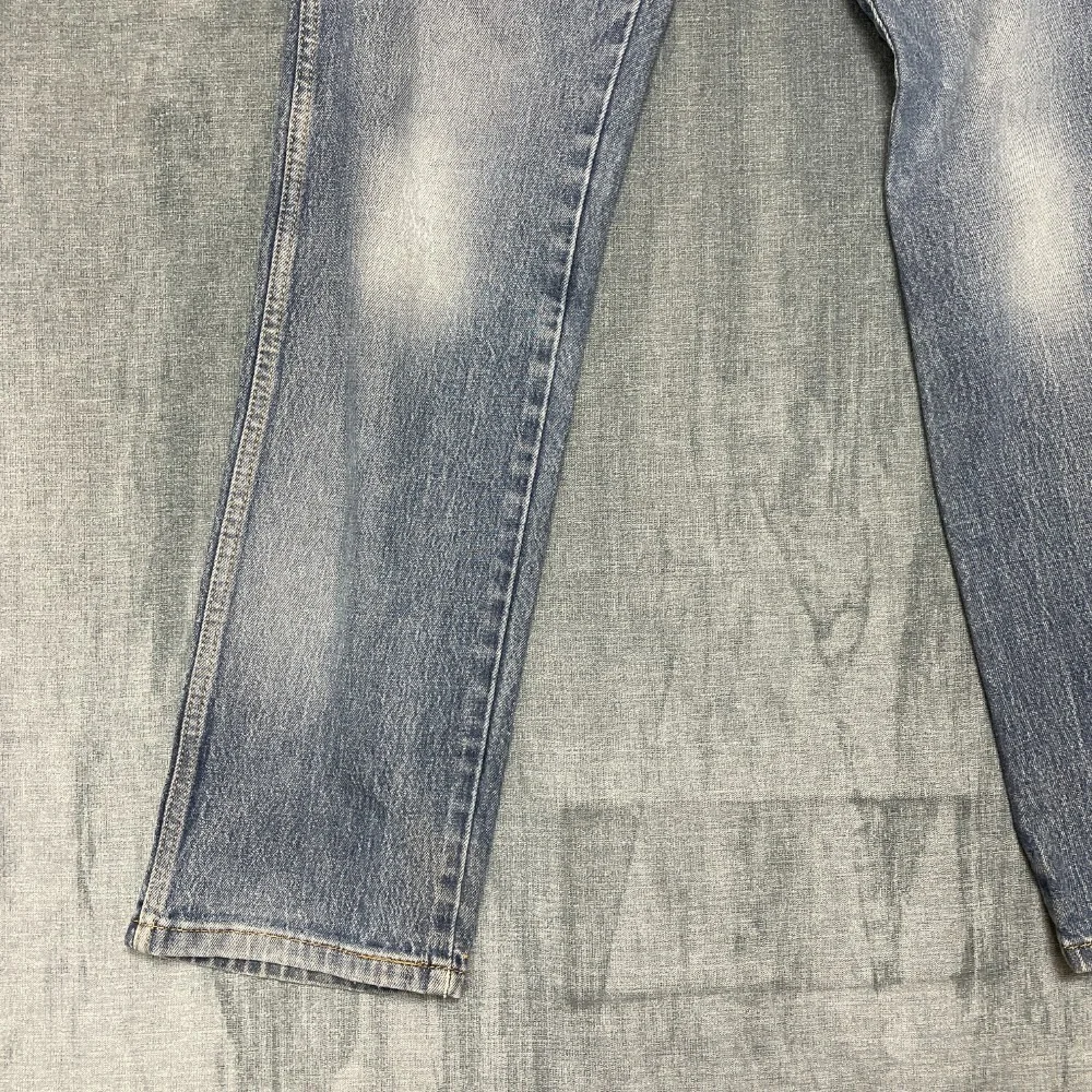 Levis levi jeans